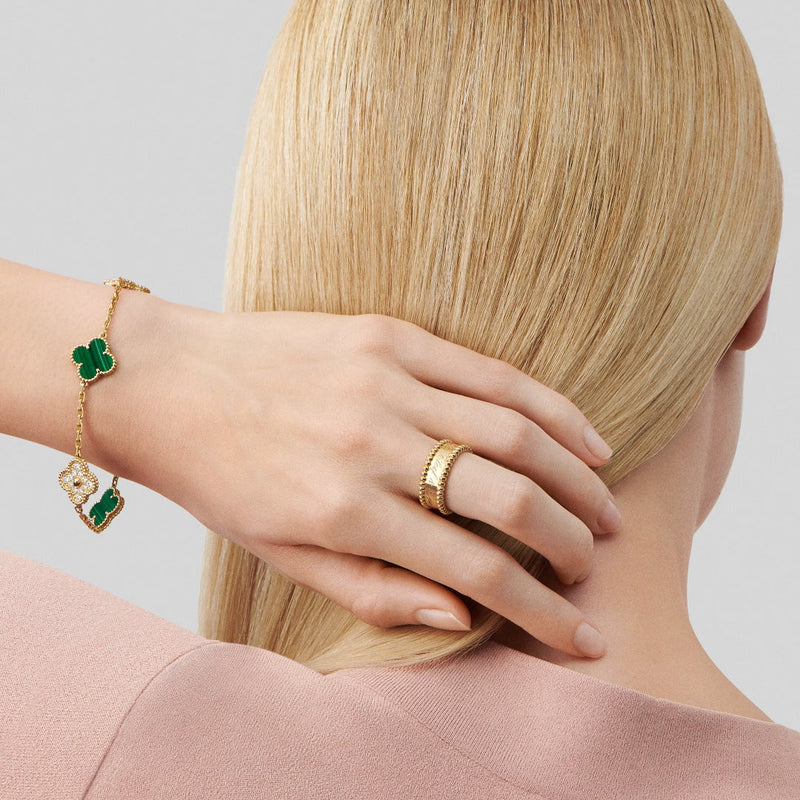 Vintage Alhambra Bracelet 5 Motifs Yellow Gold Malachite and Diamonds