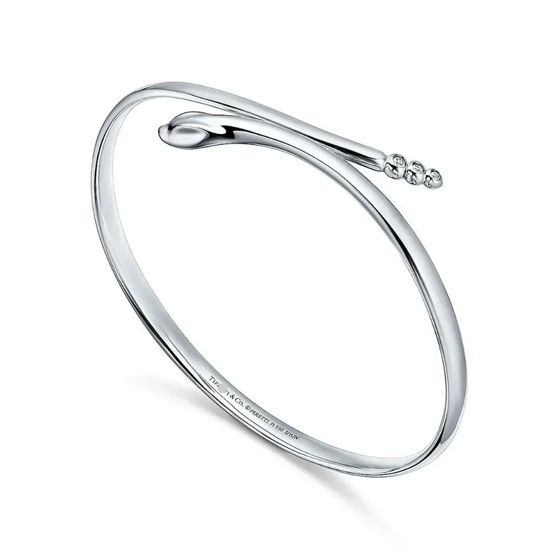 Snake Bangle in White Gold with Diamonds