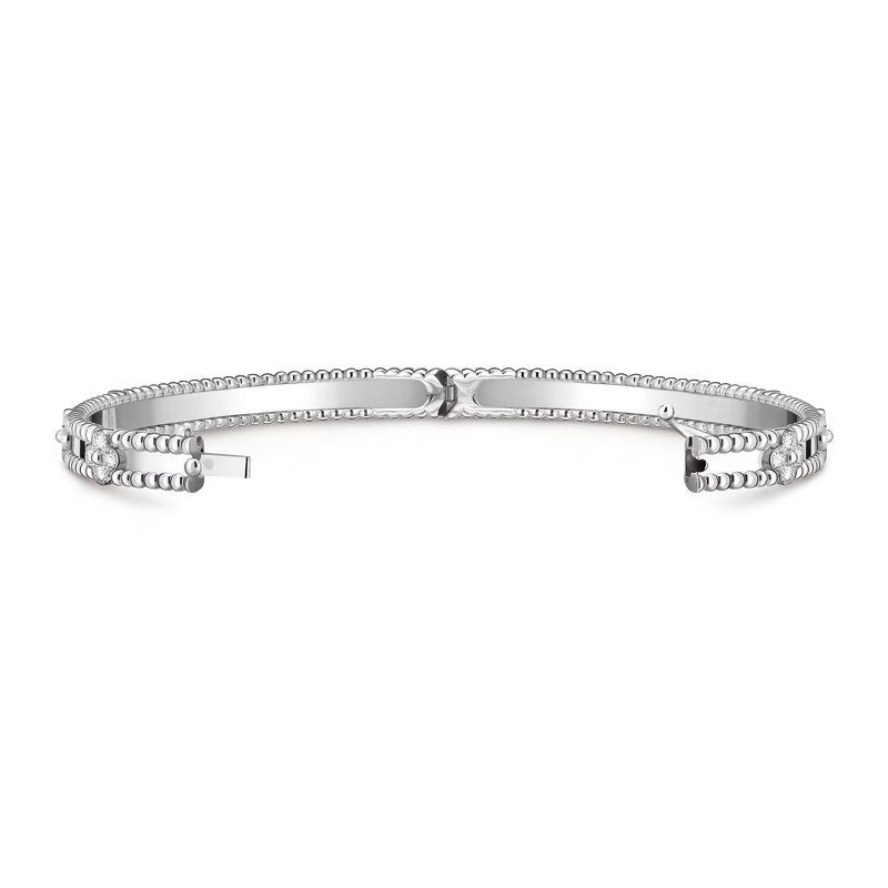 Sweet Clover White Gold Bracelet