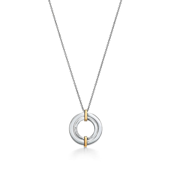 T Edge Circle Diamond Pendant Necklace