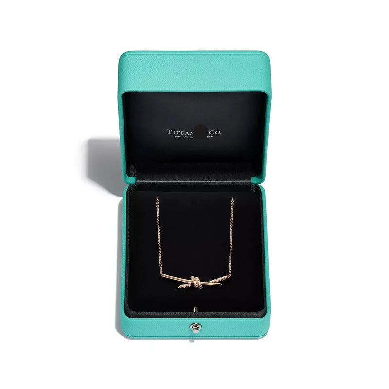 Knot Pendant in Rose Gold with Diamonds
