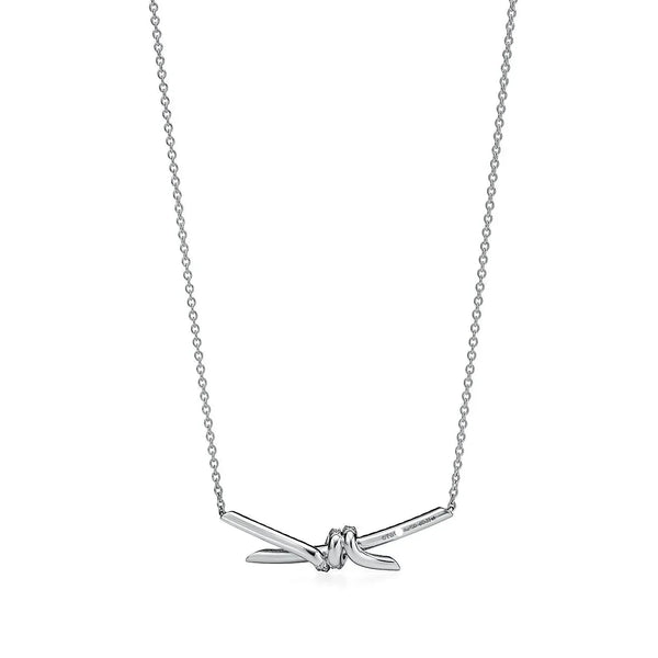 Knot Pavé Pendant Necklace White Gold Full Diamonds
