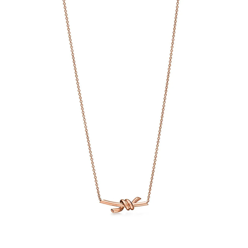Knot Small Pendant in Rose Gold