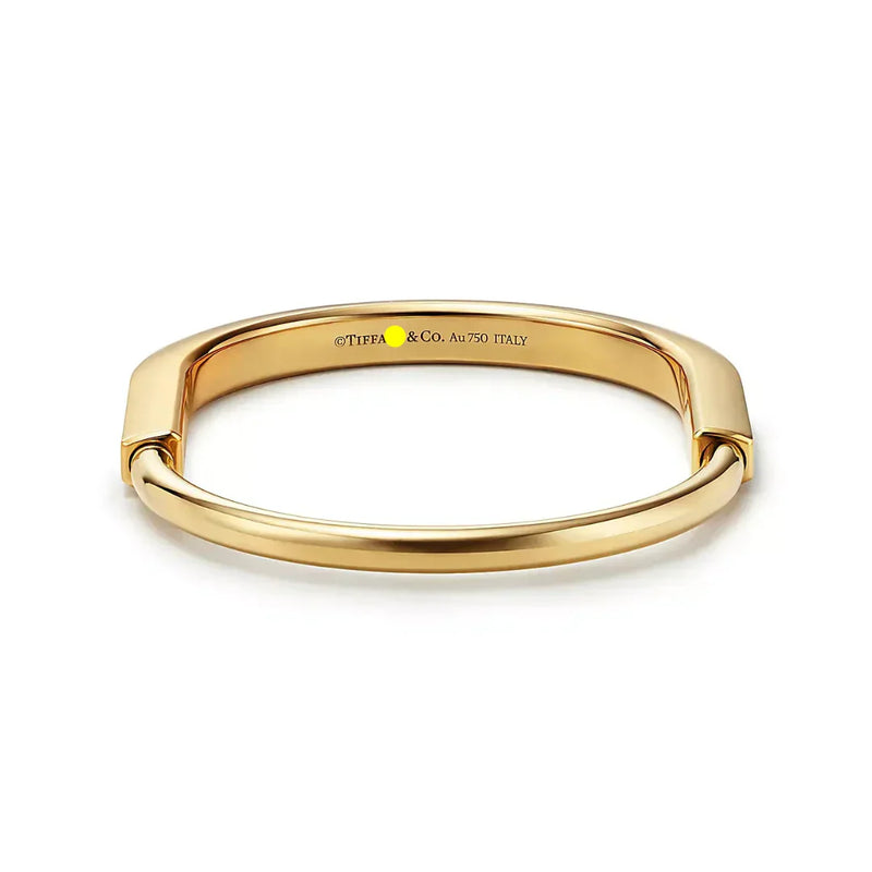 Lock Bangle in Yellow Gold