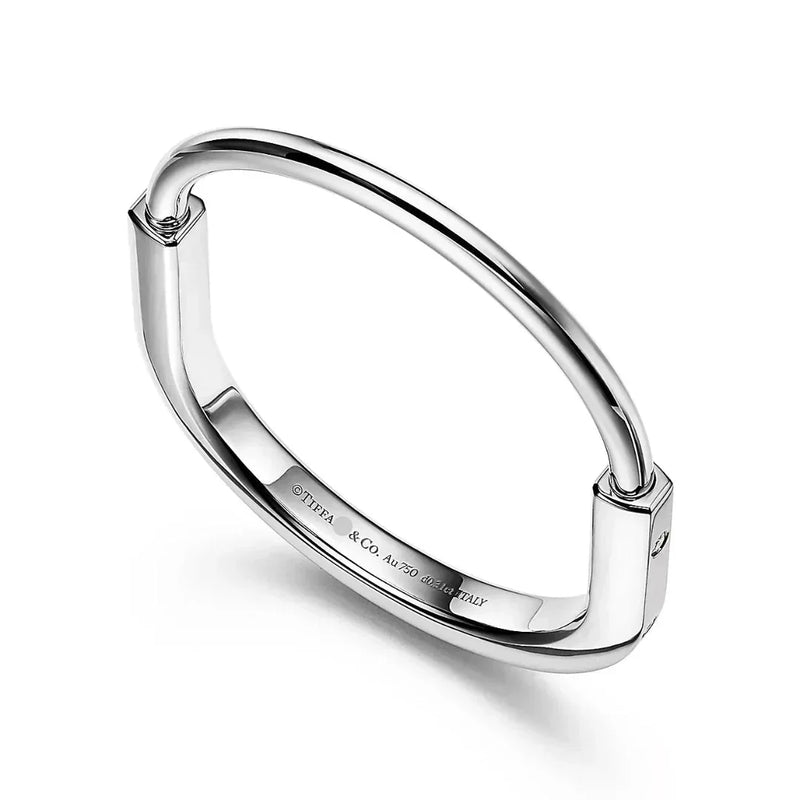 Lock Bangle in White Gold with Diamonds