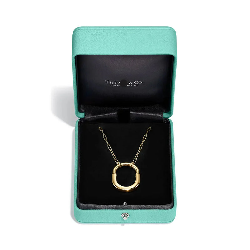 Lock Pendant Necklace in Yellow Gold