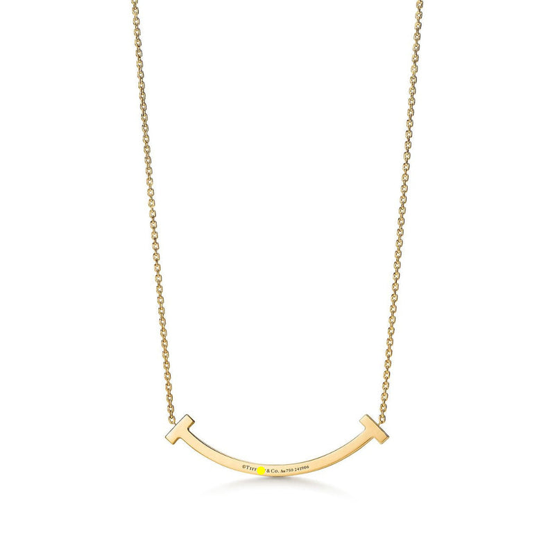 T Smile Medium Necklace in Yellow Gold with Diamonds